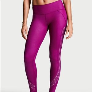 Victoria Sport Knockout Tights